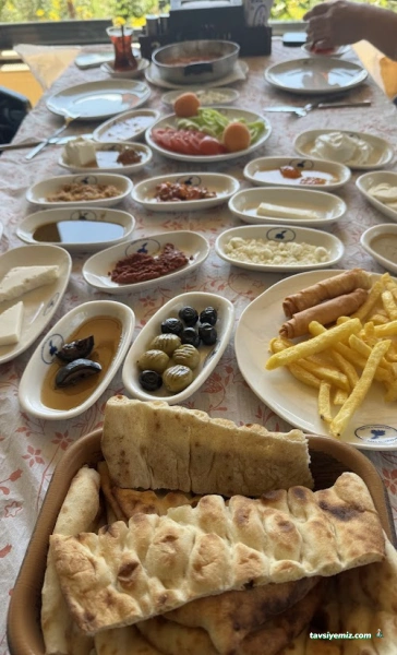 Samatya Cafe & Van Kahvaltı Salonu Samatya Cafe & Van Kahvaltı Salonu