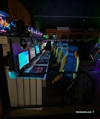 Sarmaşık İnternet Kafe.. Sarmaşık İnternet Kafe..