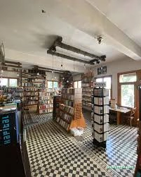 Serüven Kitap&Cafe