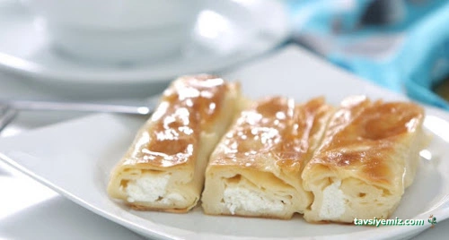 Sini Ev Böreği - Baklava Sini Ev Böreği - Baklava