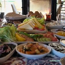 Şömine Kahvaltı Şömine Kahvaltı