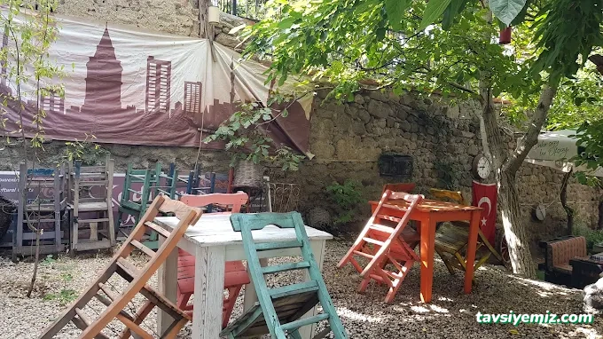 Tarihi Kadınana Konağı Antika Hediyelik Eşya Kafe Restaurant Tarihi Kadınana Konağı Antika Hediyelik Eşya Kafe Restaurant