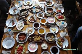 Tarihi Konak Kahvaltı Salonu Tarihi Konak Kahvaltı Salonu