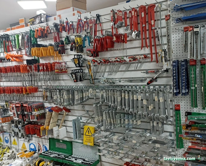 Üçler Yapı Market - Jotun Arnavutköy Satış Noktası Üçler Yapı Market - Jotun Arnavutköy Satış Noktası