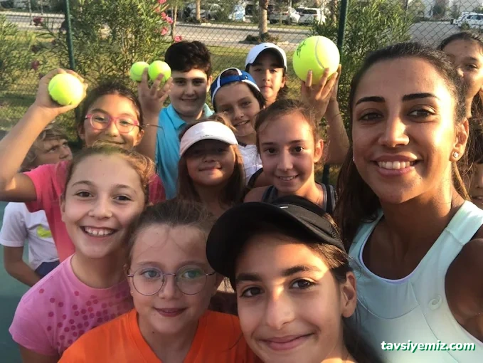 Uşak Raket Tenis Kulübü Uşak Raket Tenis Kulübü