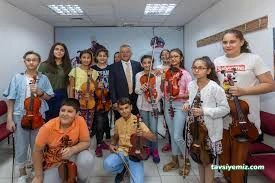 Uşşak Sanat Akademi Kişisel Gelişim Ve Sanat Kursu Uşşak Sanat Akademi Kişisel Gelişim Ve Sanat Kursu