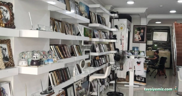 Üzay Foto İhsan Şehit Pamir Caddesi