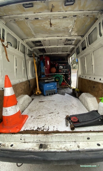 Uzman Oto Lastik 7/24 Yol Yardım Balıkesir Uzman Oto Lastik 7/24 Yol Yardım Balıkesir