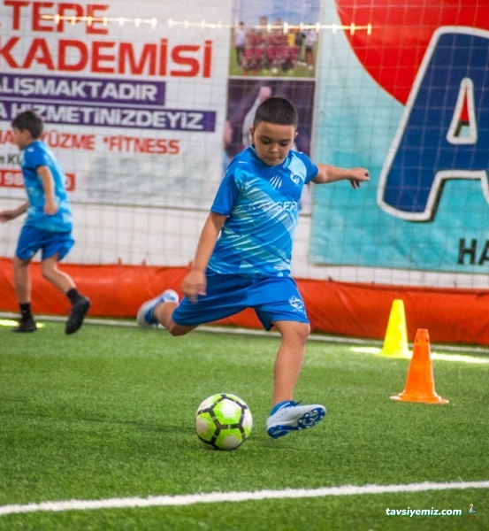 Wembley Çim Halı Saha
