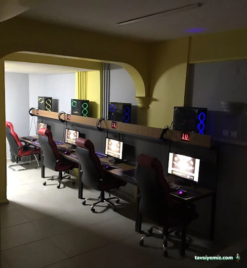 Yakamoz İnternet Kafe Yakamoz İnternet Kafe