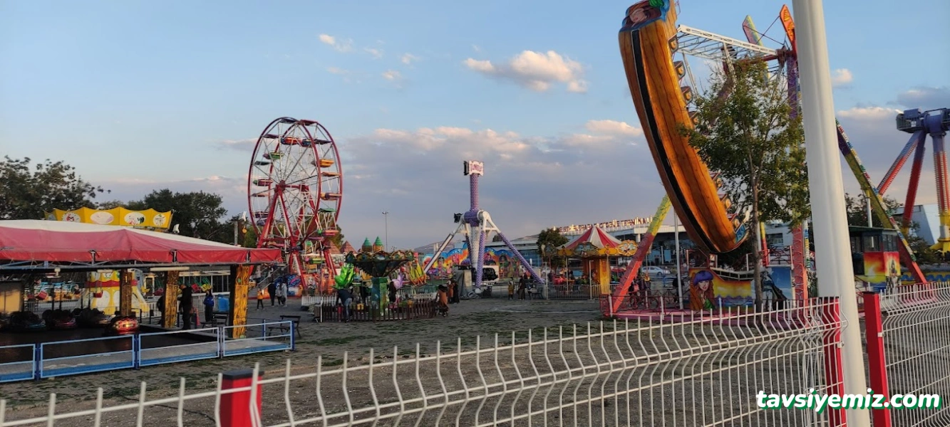 Yeni Lunapark Yeni Lunapark
