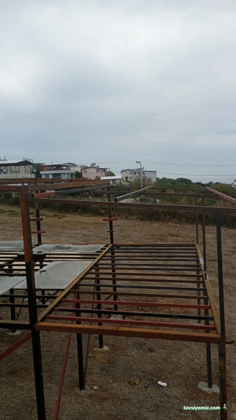 Yılar Metal
