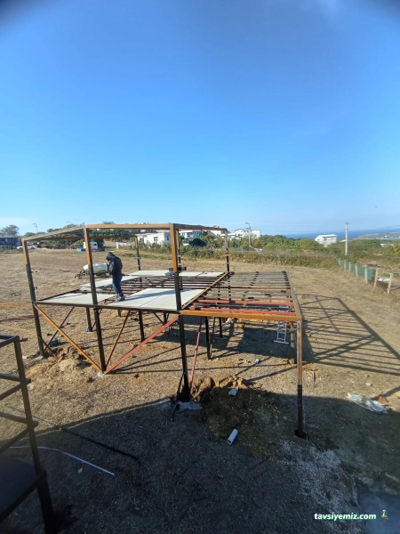Yılar Metal