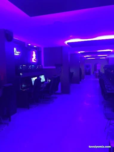 Zaza Gaming Hub - İnternet & Playstation Zaza Gaming Hub - İnternet & Playstation