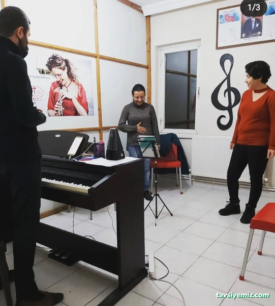 Zeybek Müzik