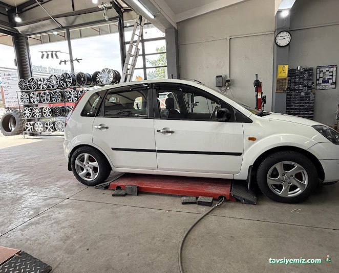 Zirfe Oto Lastik 7/24 Yol Yardım Hizmeti-Ağır Vasıta Hariç Zirfe Oto Lastik 7/24 Yol Yardım Hizmeti-Ağır Vasıta Hariç