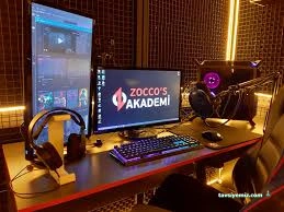 Zocco's İnternet Cafe & E-Spor Merkezi Zocco's İnternet Cafe & E-Spor Merkezi